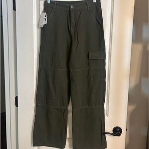 Commense NWT Dark Green Cargo Pants